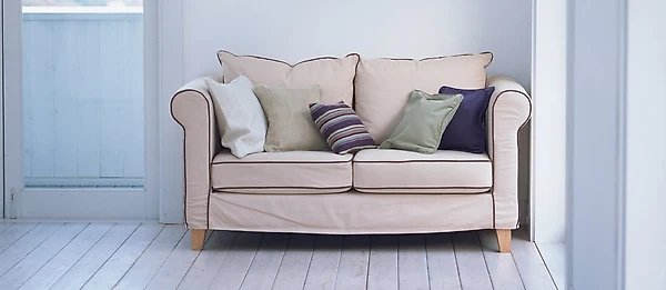 Почему так дорого: из чего складывается цена дивана?